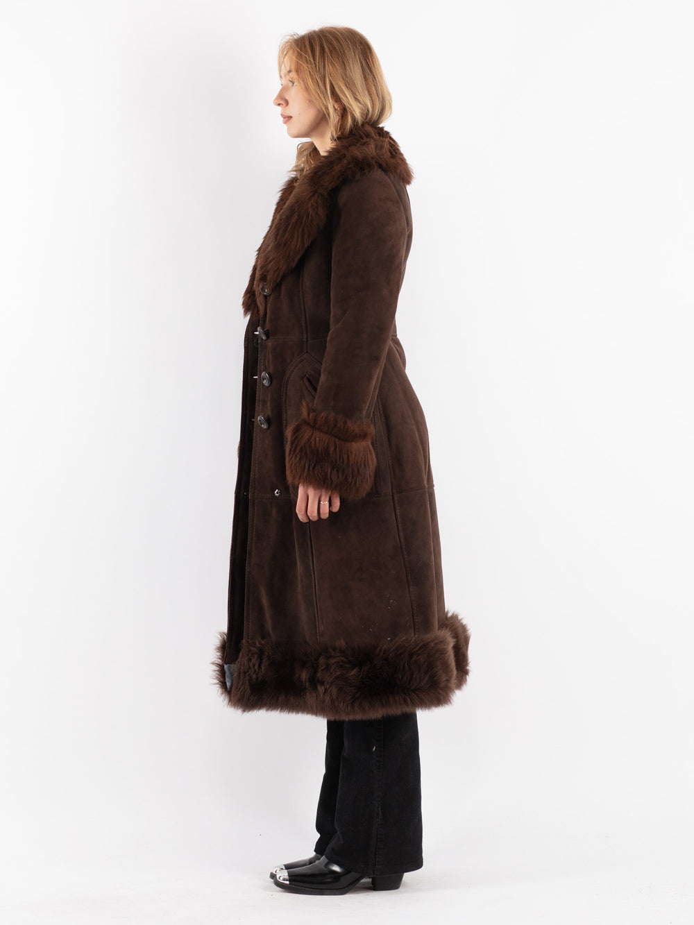 Vintage 70's Women Sheepskin Coat in Brown