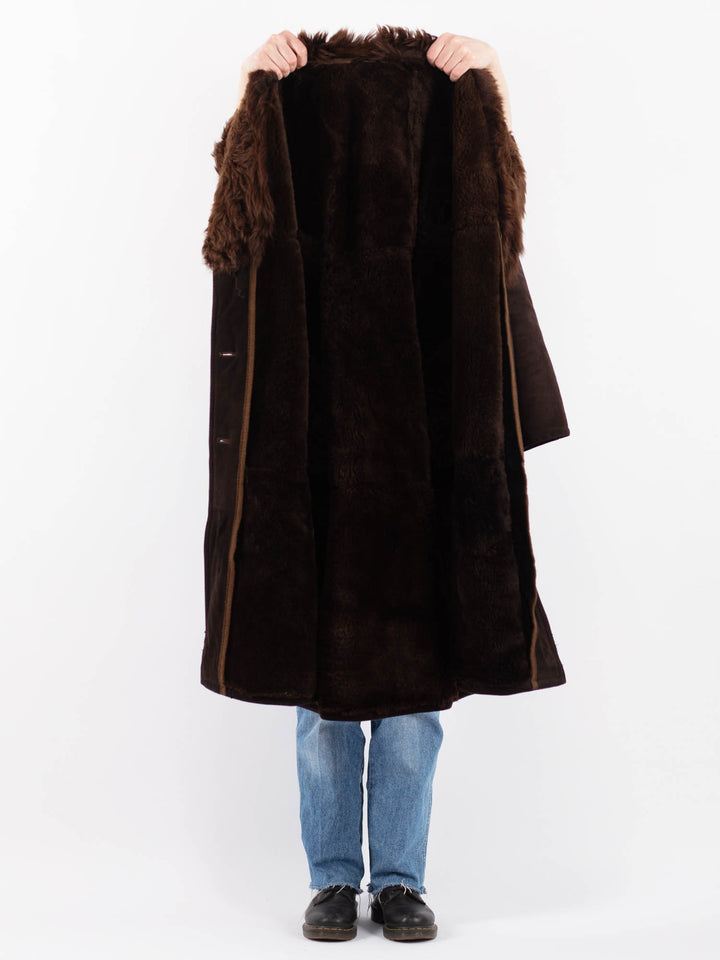 Vintage 70's Women Sheepskin Shearling Coat in BrownV9458