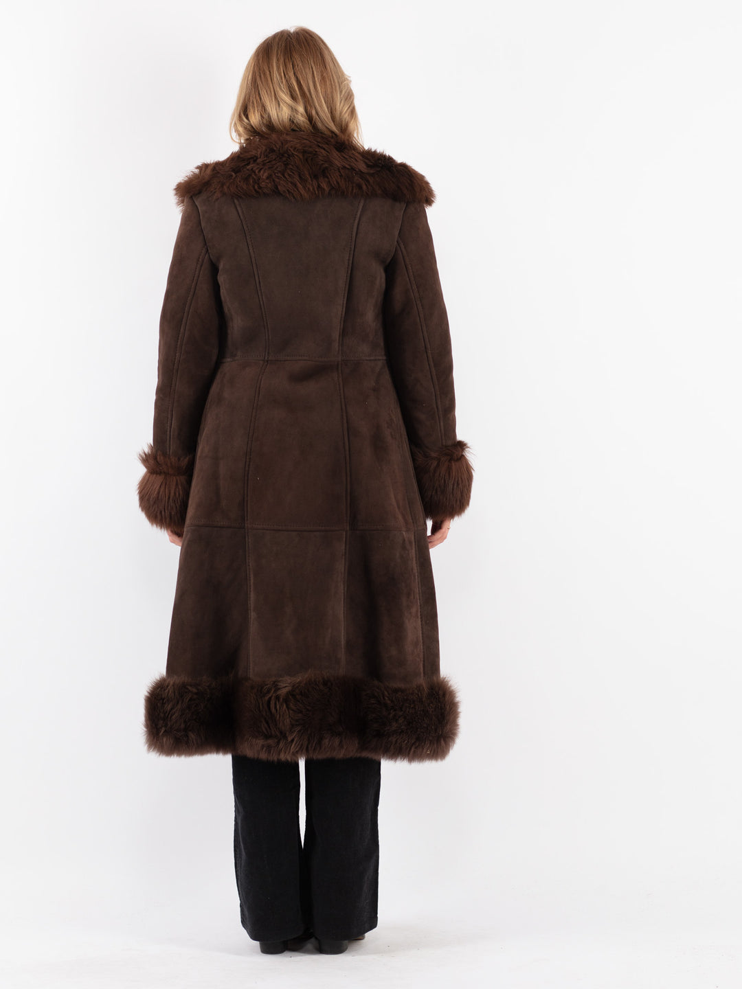 Vintage 70's Women Sheepskin Coat in Brown