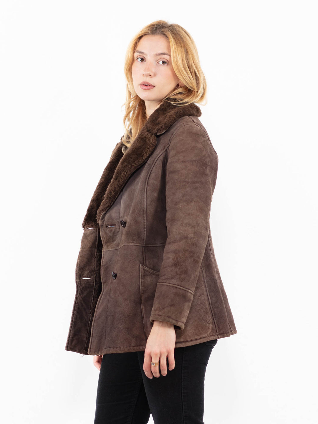Vintage 70's Women Sheepskin Coat in BrownA0162