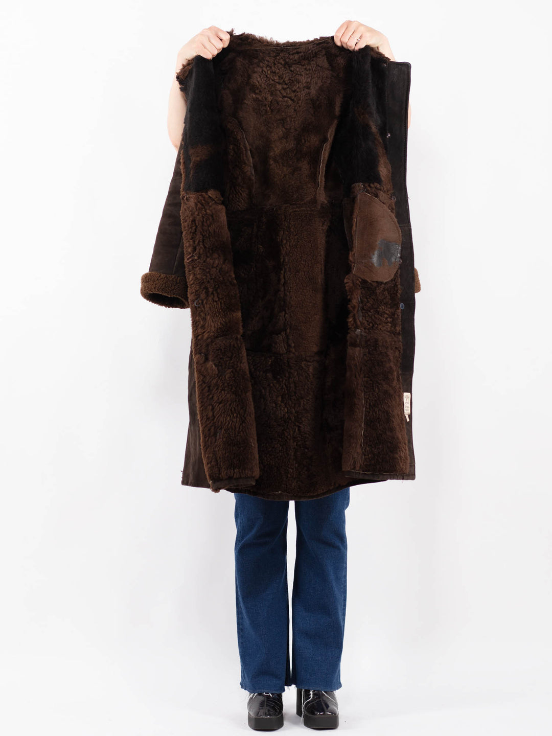 Vintage 70's Women Sheepskin Coat in BrownA0370