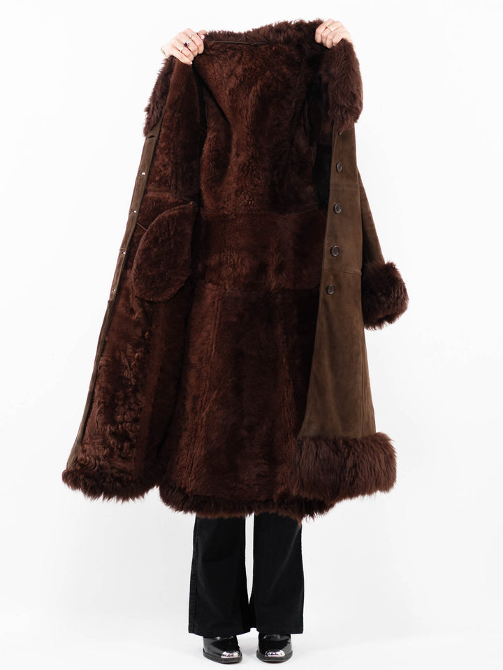 Vintage 70's Women Sheepskin Coat in BrownA0163