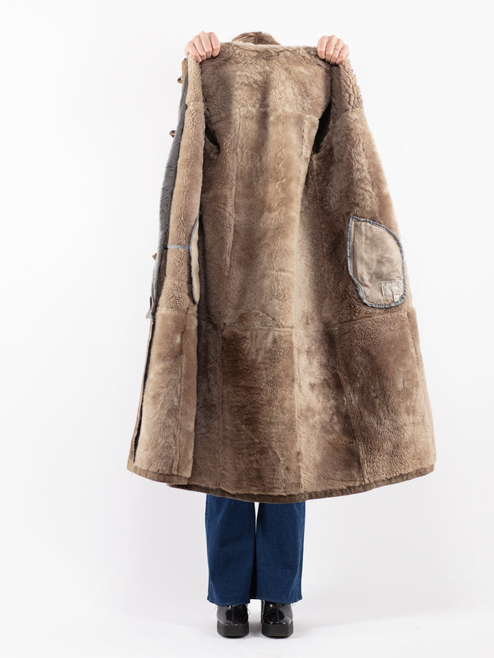 Vintage 70's Women Sheepskin Coat in Beige