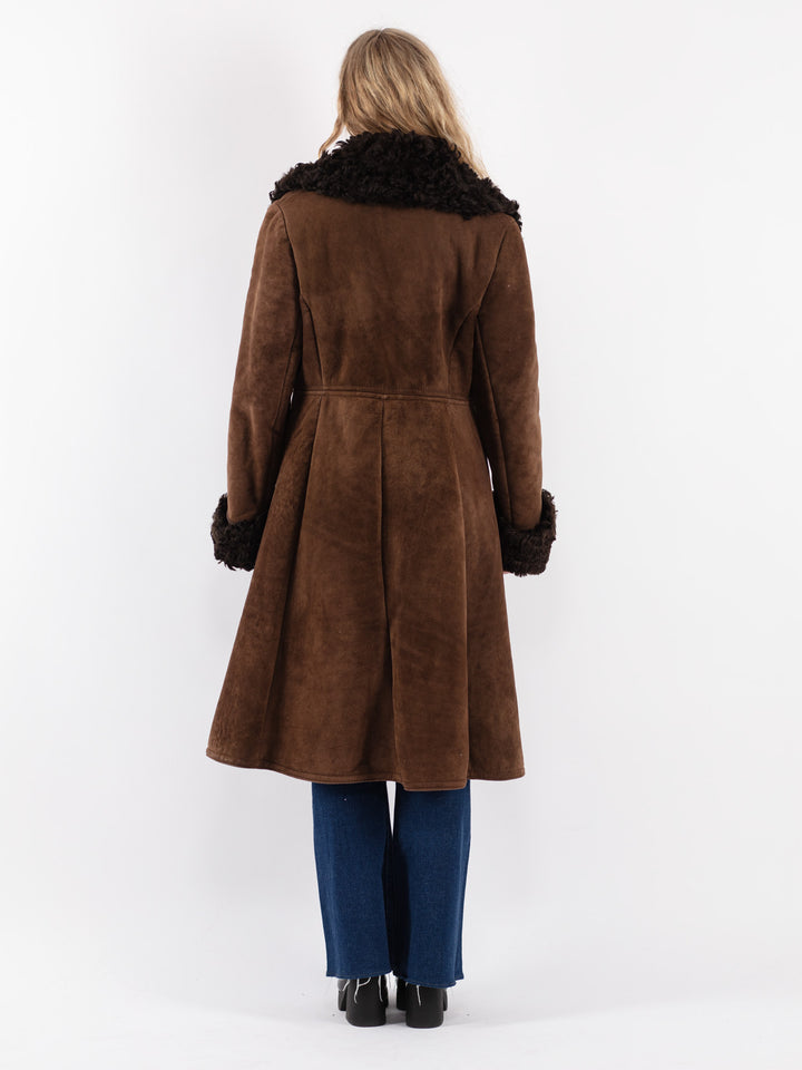 Vintage 70's Women Sheepskin Coat in Brown