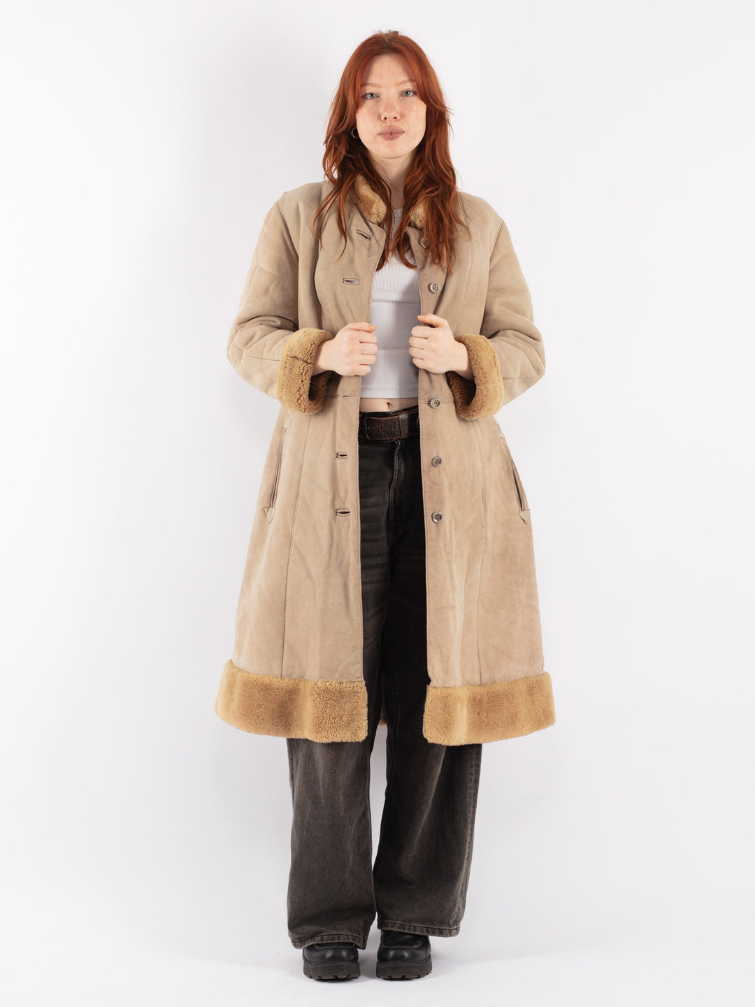 Vintage 70's Women Sheepskin Coat in BeigeV8478