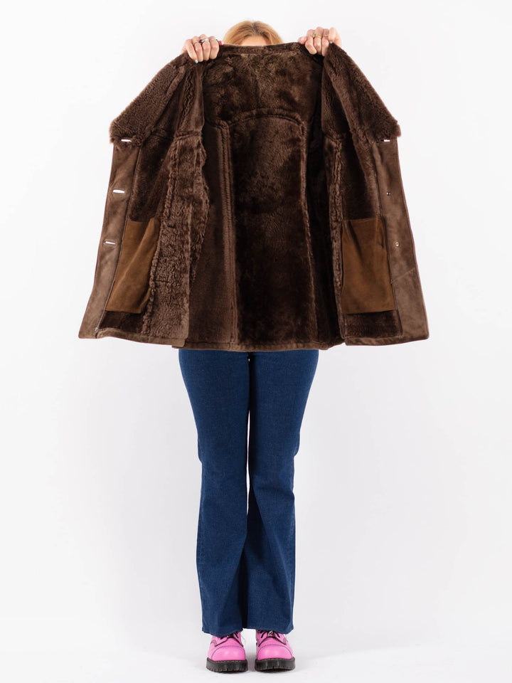 Vintage 70's Women Sheepskin Coat in BrownV9554
