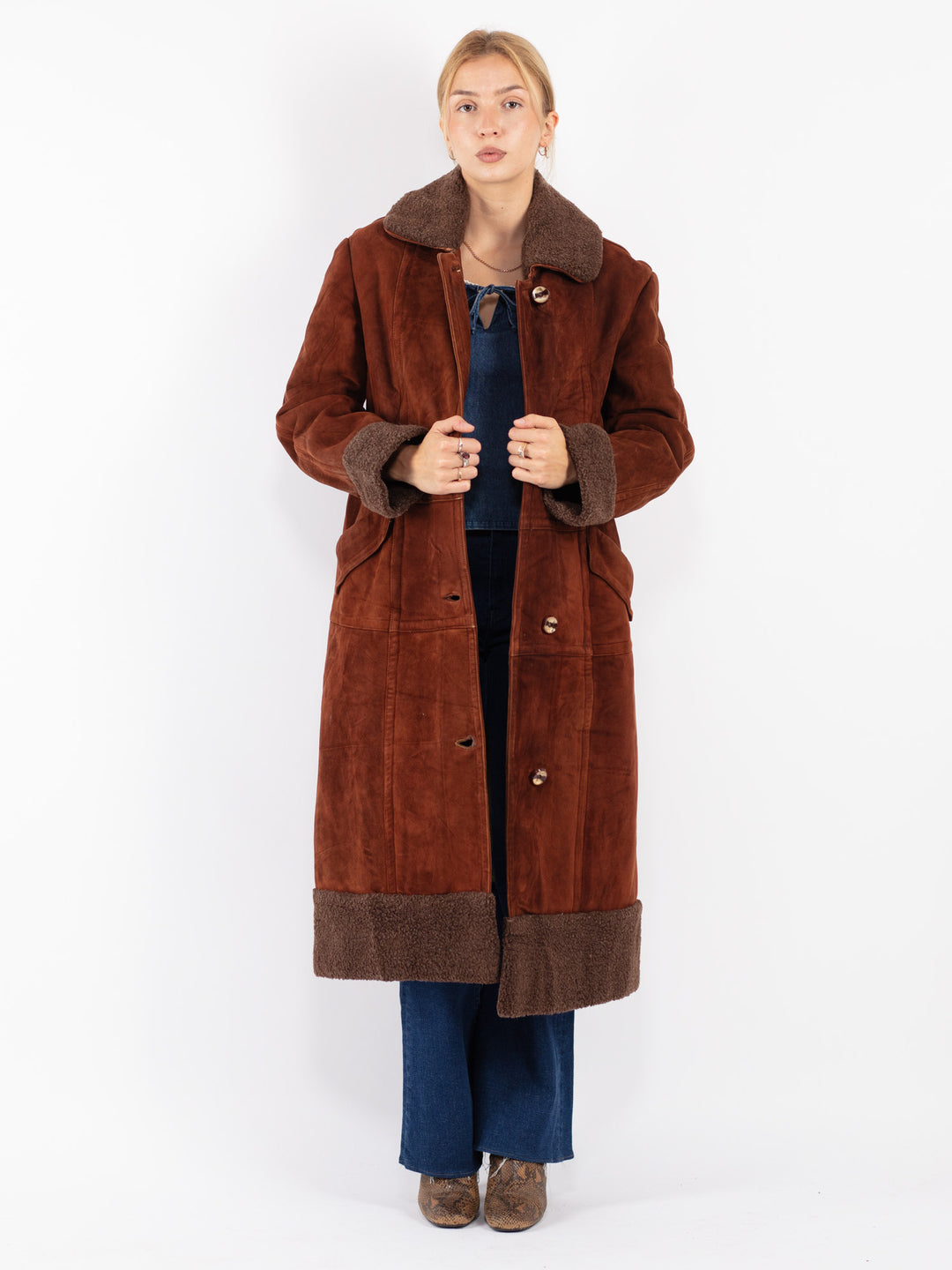 Vintage 70's Women Sheepskin Coat in Brown