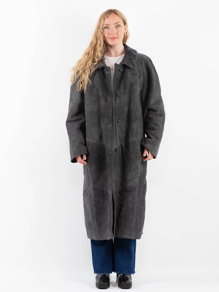Vintage 70's Women Sheepskin Coat in GrayV9874