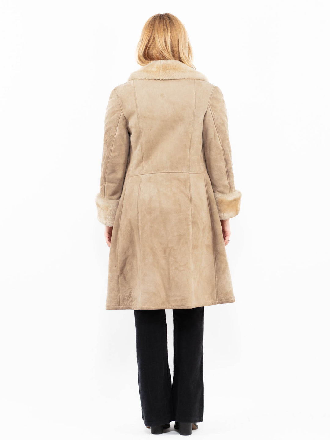 Vintage 70's Women Sheepskin Coat in BeigeA0168