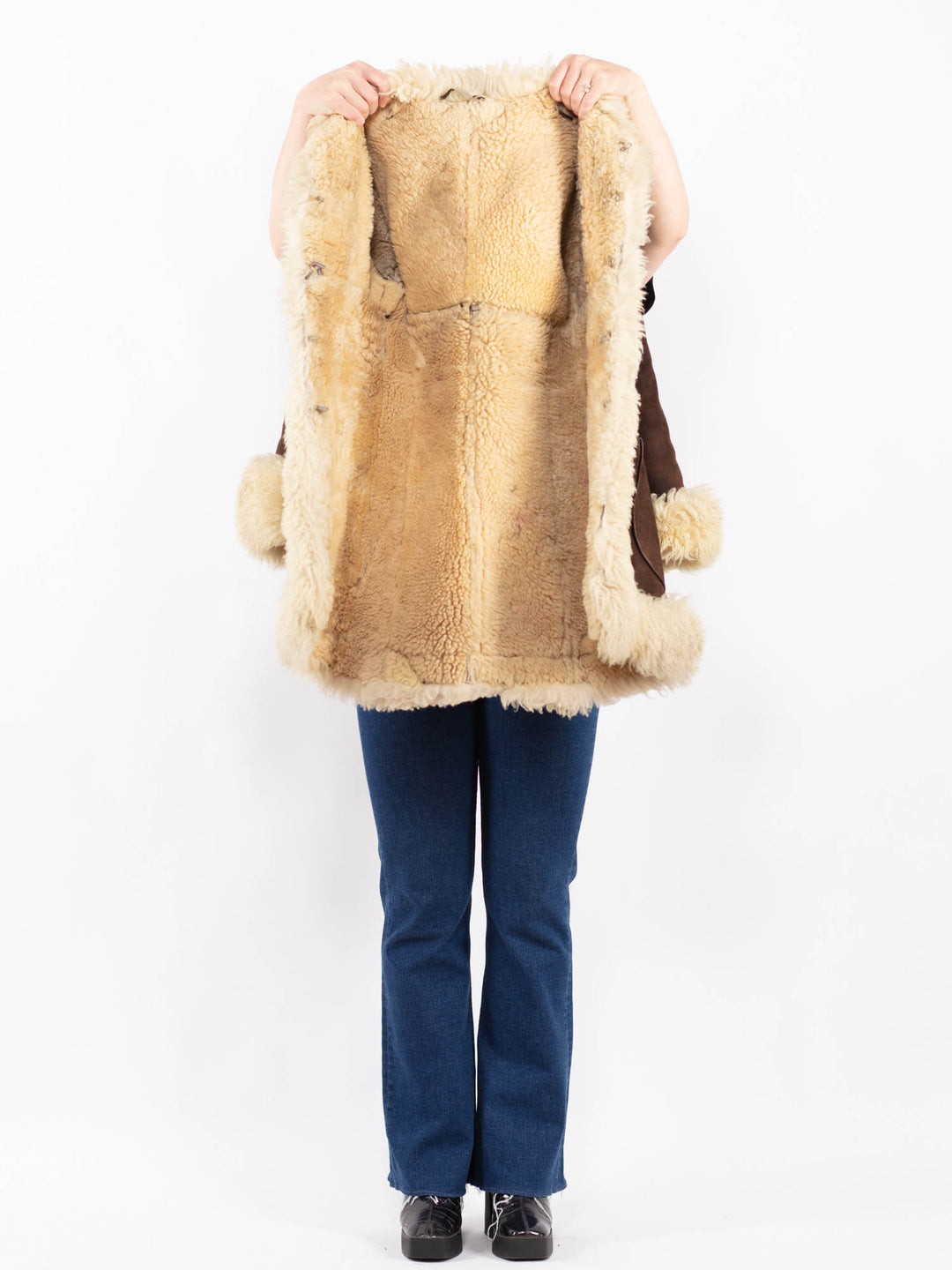 Vintage 70's Women Sheepskin Coat in BrownA0376