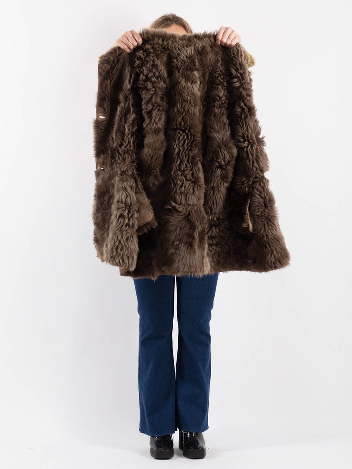 Vintage 70's Women Sheepskin Coat in Beige