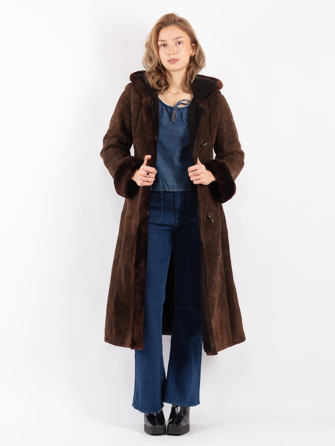 Vintage 70's Women Sheepskin Coat in Brown