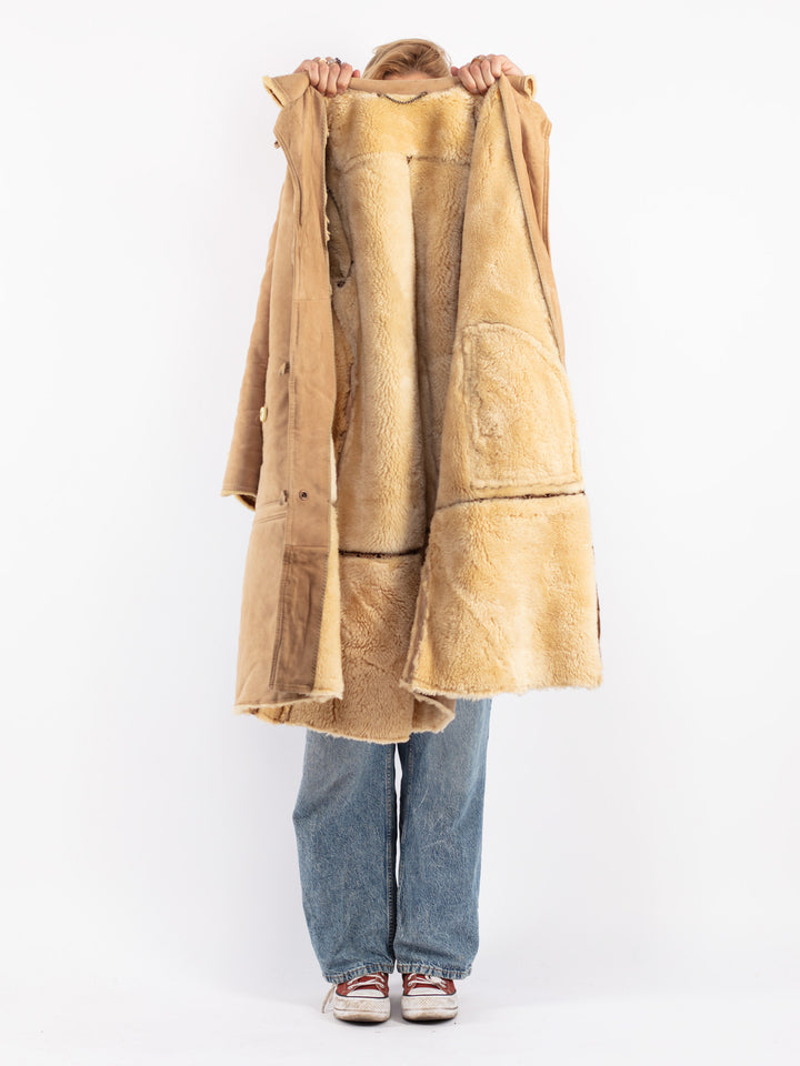Vintage 70's Women Sheepskin Coat in Beige