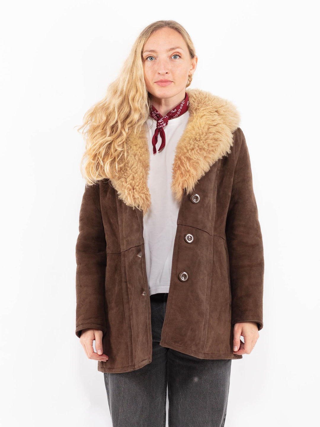 Vintage 70's Women Sheepskin Coat in BrownA0627