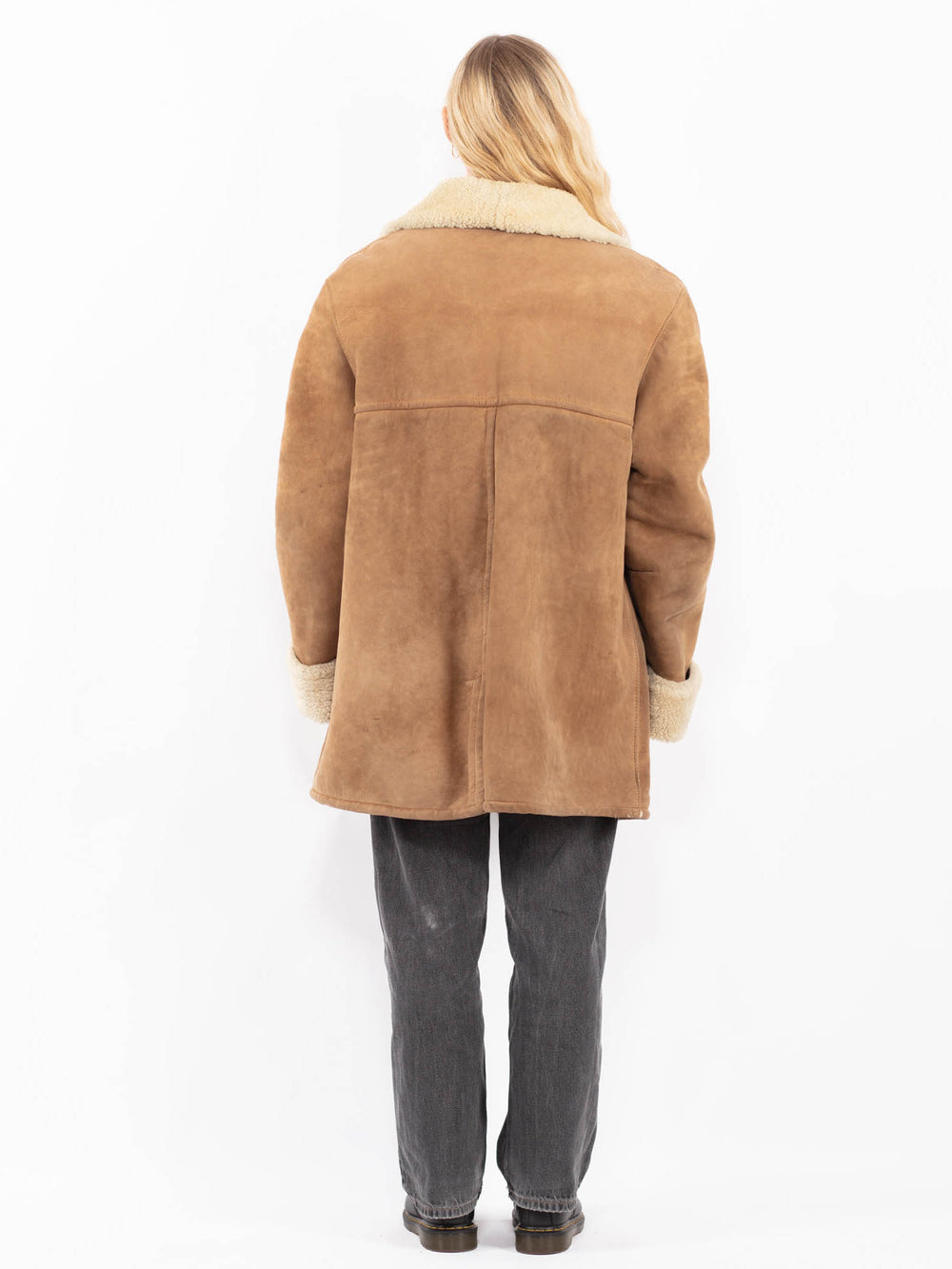 Vintage 70's Women Sheepskin Coat in BrownA0628