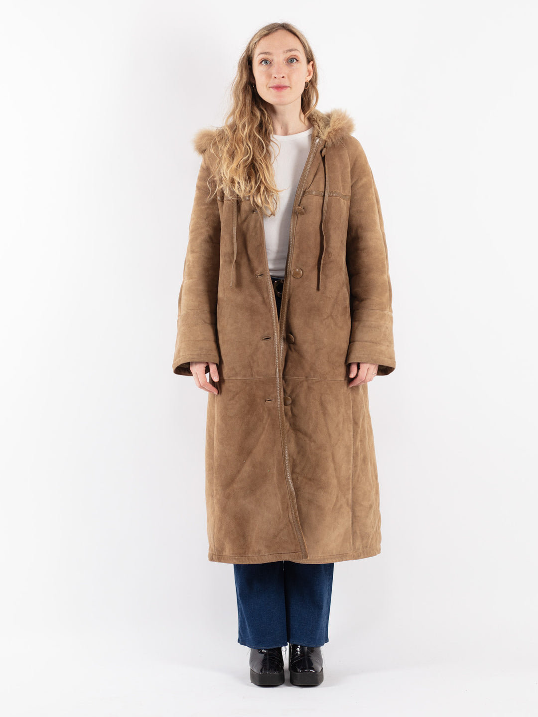 Vintage 70's Women Sheepskin Coat in Beige