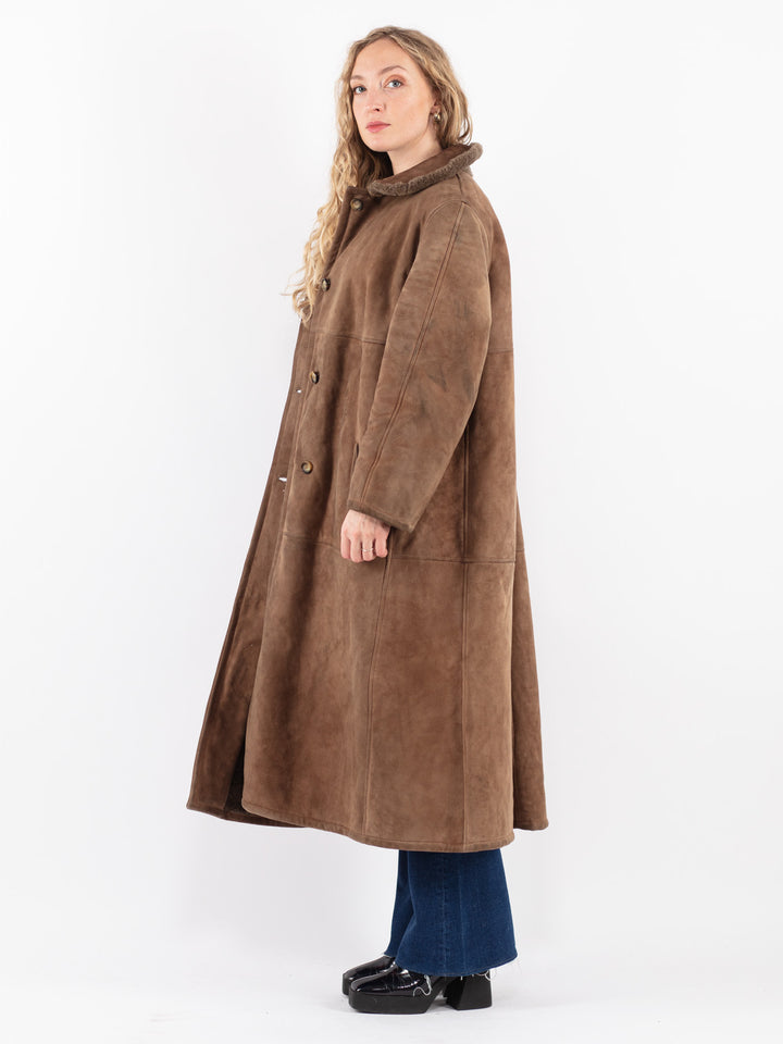 Vintage 70's Women Sheepskin Coat in Brown