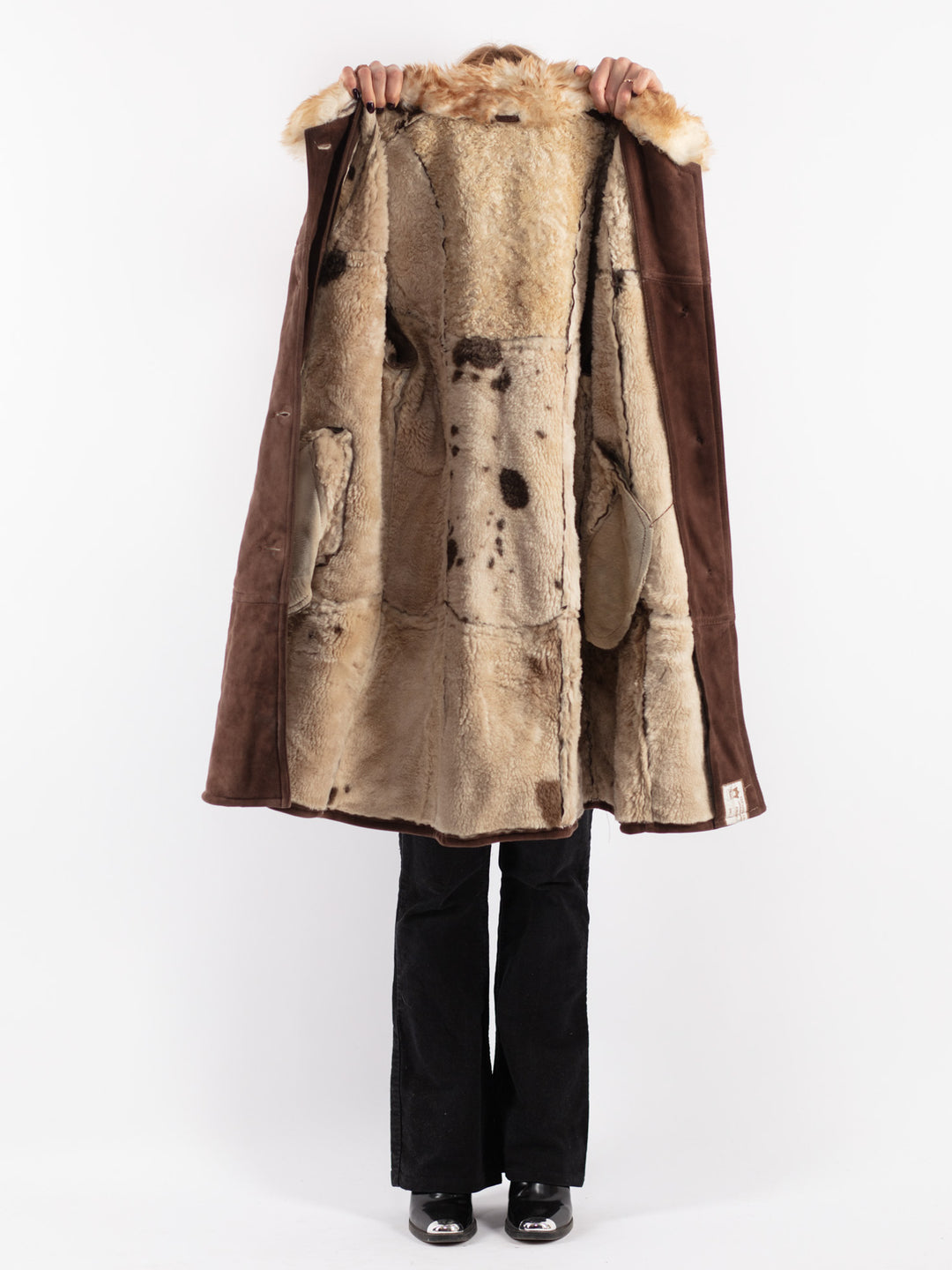 Vintage 70's Women Sheepskin Coat in Brown