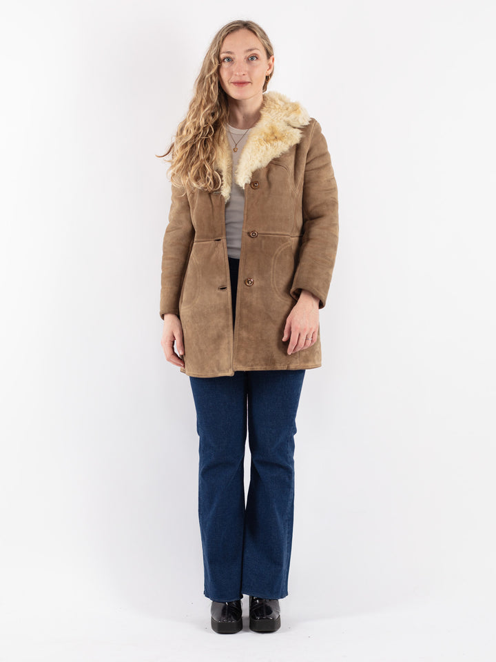 Vintage 70's Women Sheepskin Coat in Beige