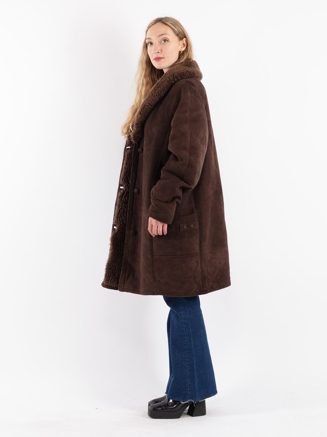 Vintage 70's Women Sheepskin Coat in Brown