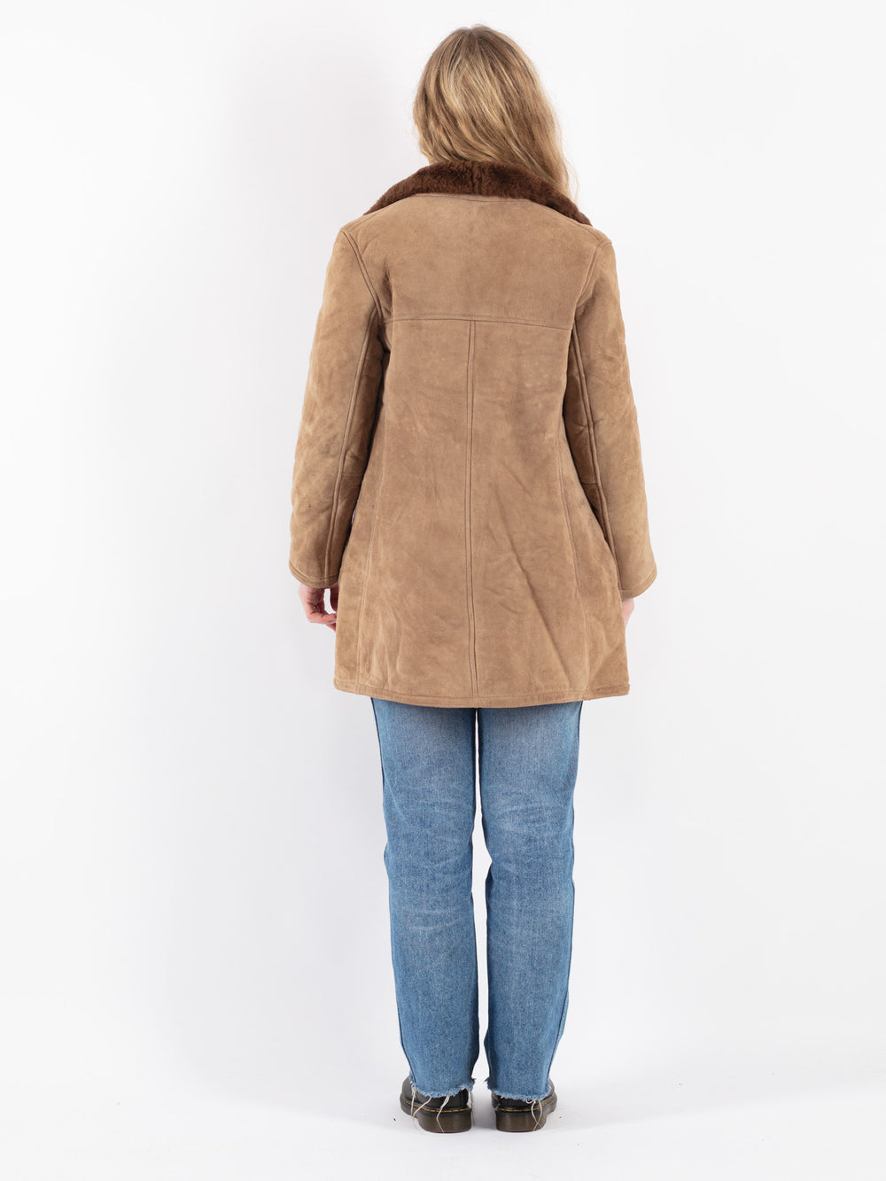 Vintage 70's Women Sheepskin Coat in Beige