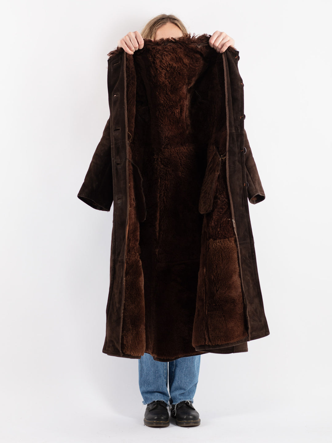 Vintage 70's Women Sheepskin Coat in Brown