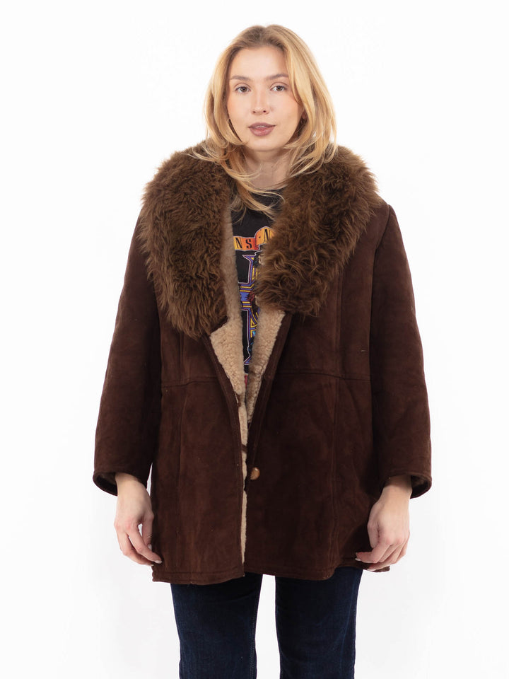 Vintage 70's Women Sheepskin Coat in BrownA1119