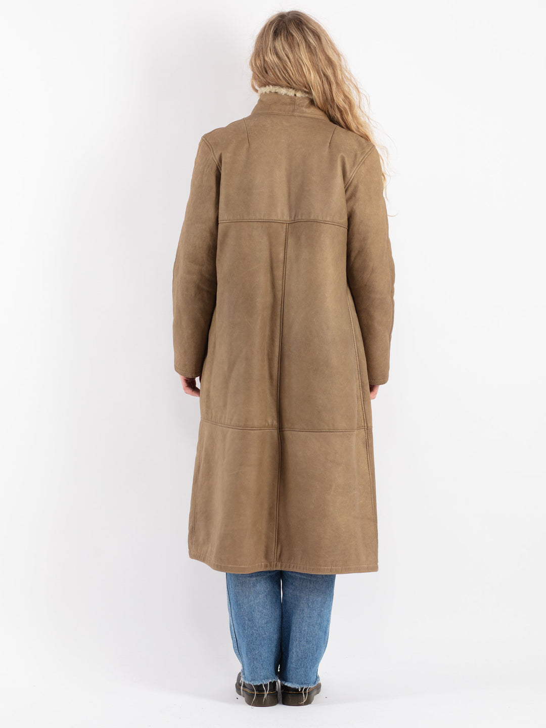 Vintage 70's Women Sheepskin Coat in Beige