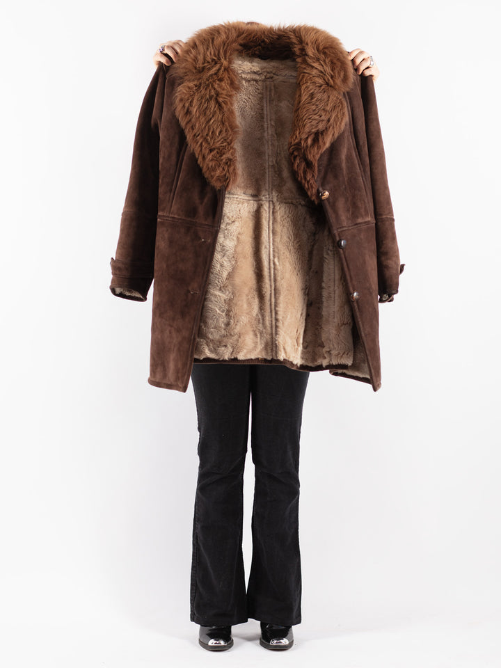 Vintage 70's Women Sheepskin Shearling Coat in Brown