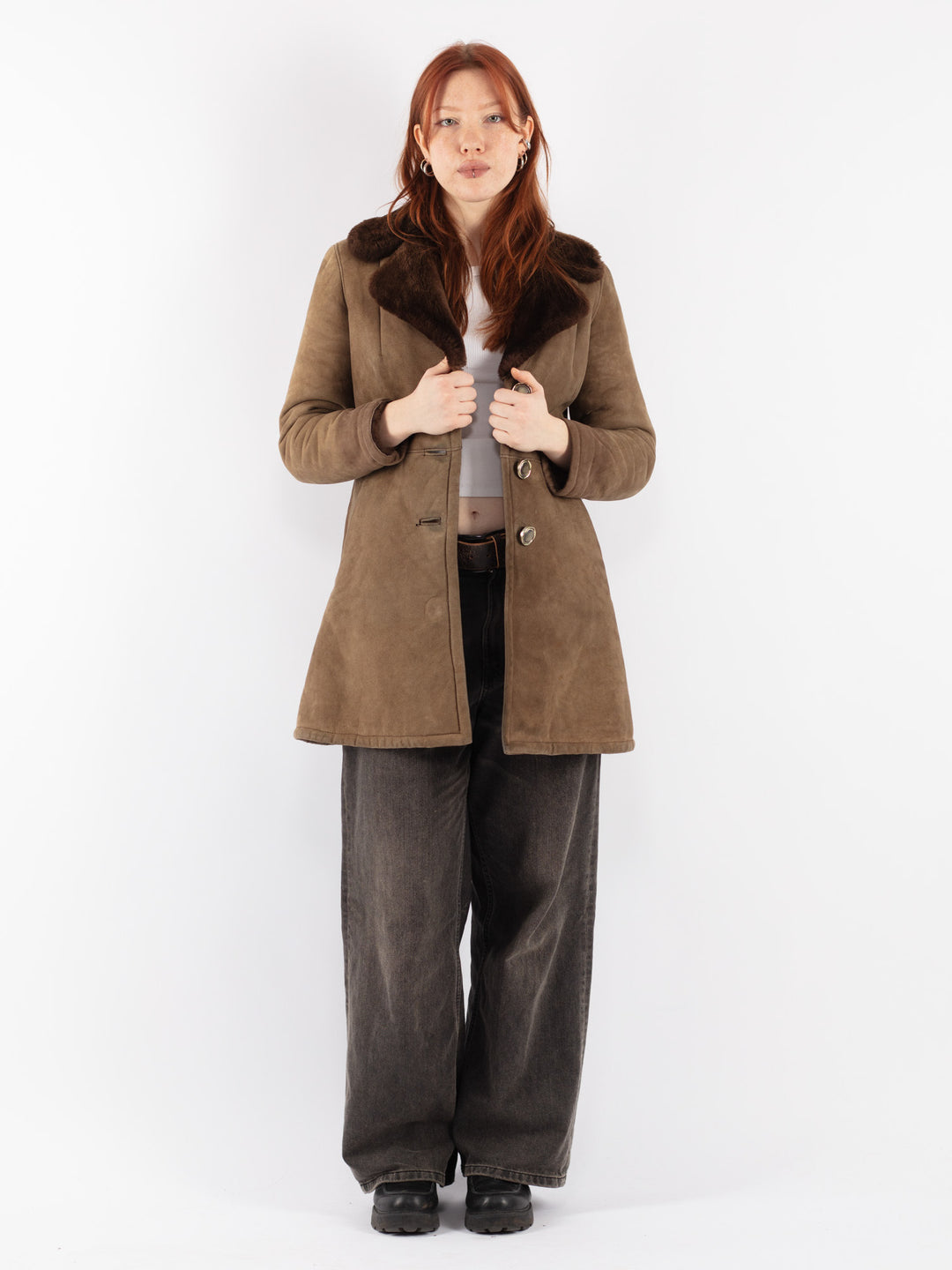Vintage 70's Women Sheepskin Coat in BeigeV8488