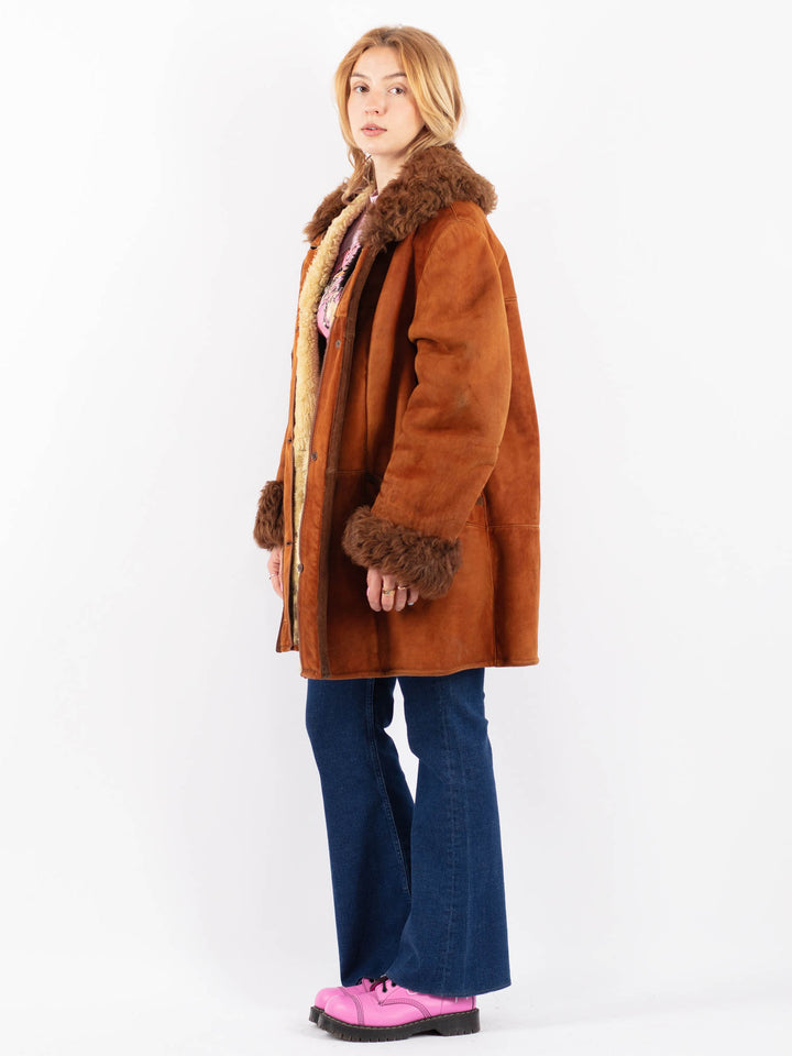 Vintage 70's Women Sheepskin Coat in BrownV9564