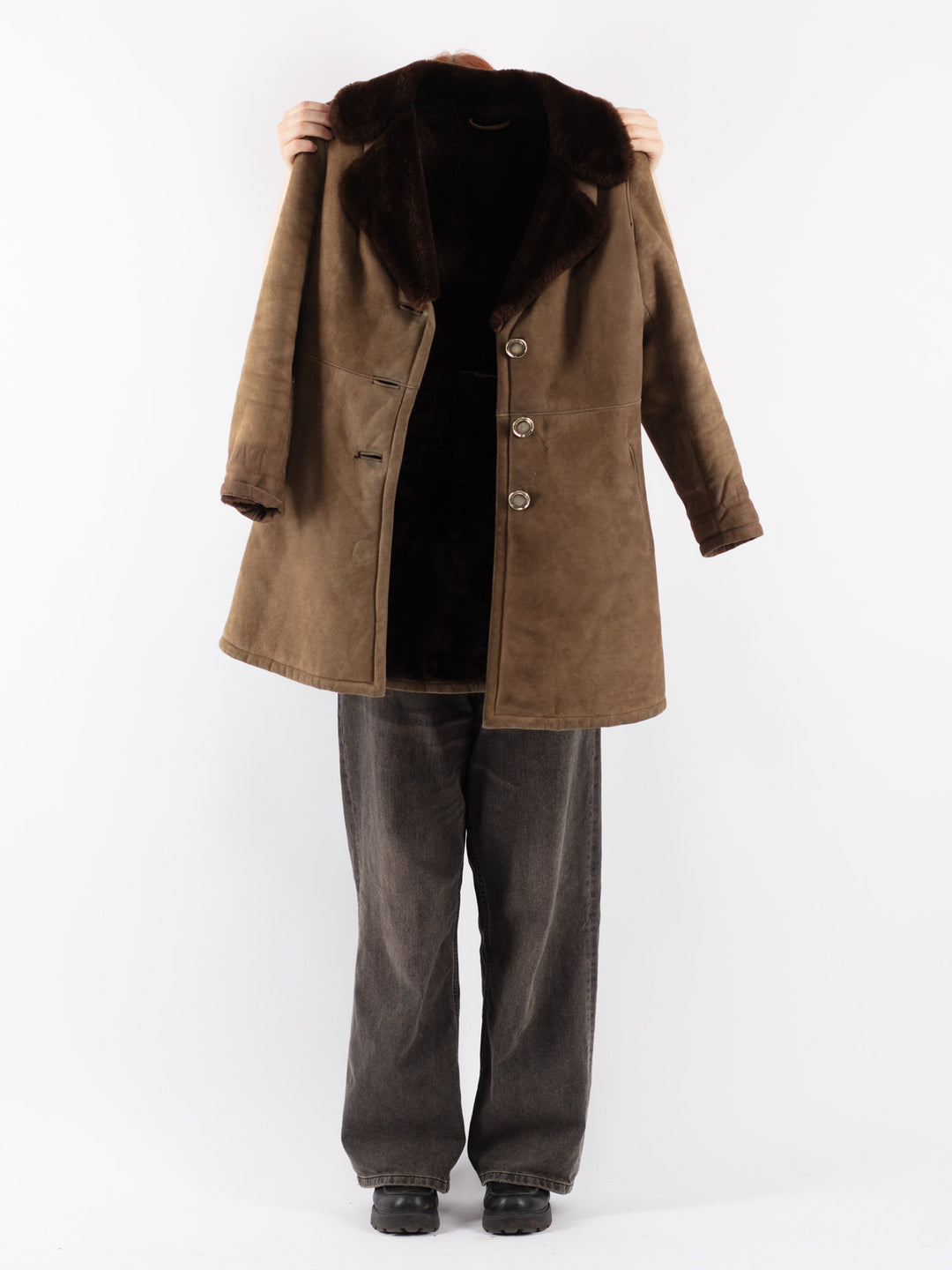 Vintage 70's Women Sheepskin Coat in BeigeV8488