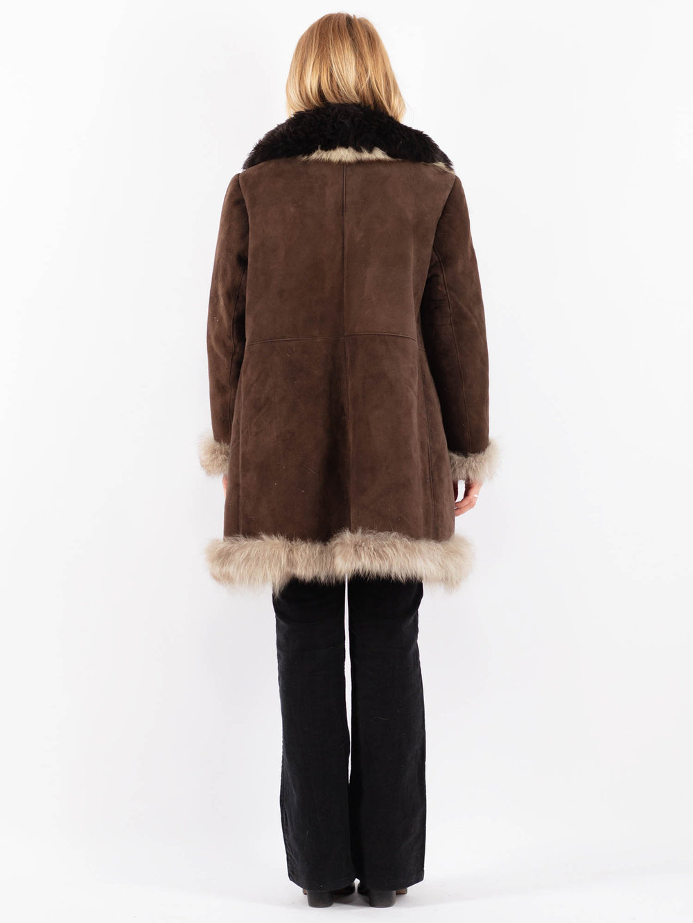 Vintage 70's Women Sheepskin Coat in BrownV9667