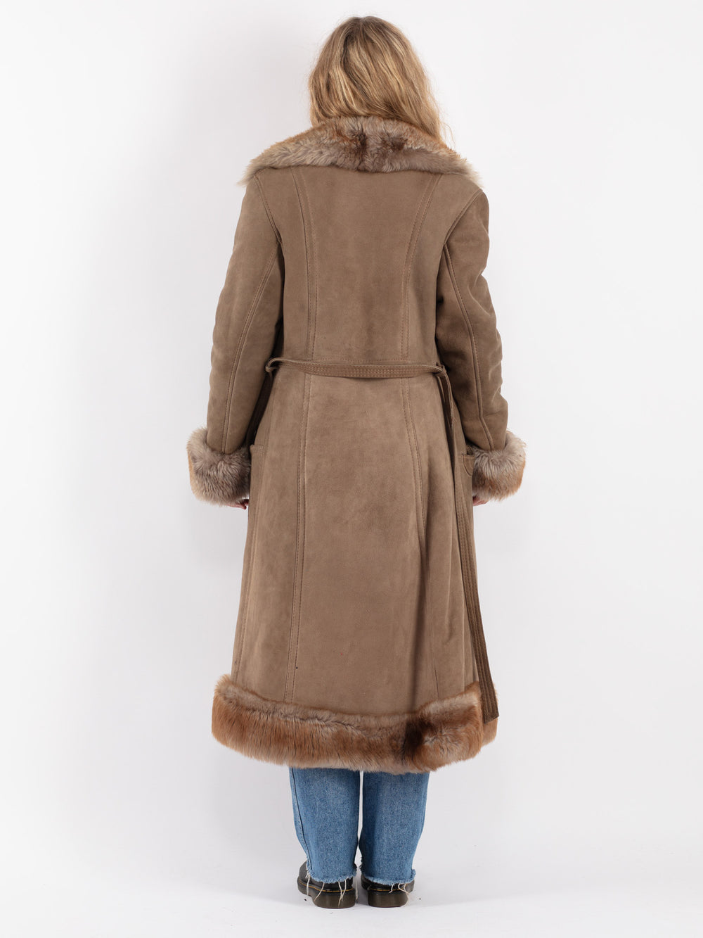 Vintage 70's Women Sheepskin Coat in BrownV9055