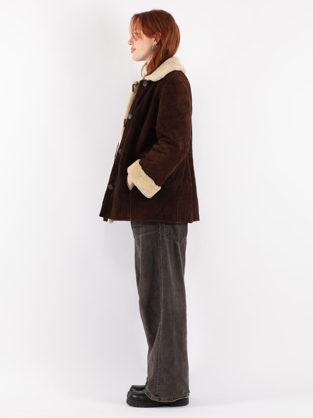 Vintage 70's Women Sheepskin Coat in Brown