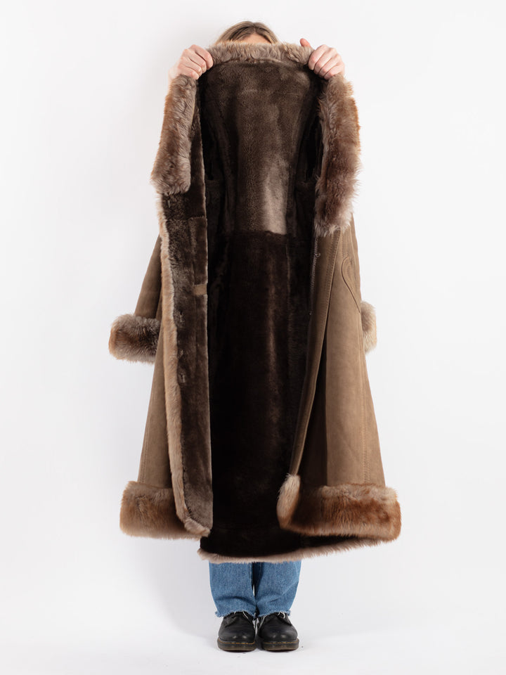 Vintage 70's Women Sheepskin Coat in BrownV9055