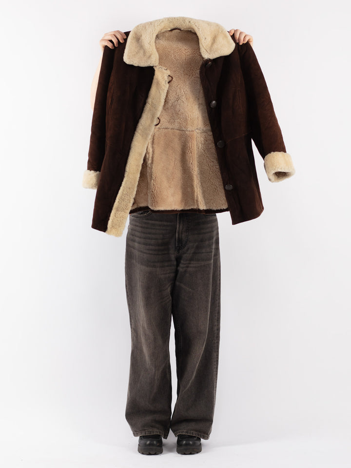 Vintage 70's Women Sheepskin Coat in Brown