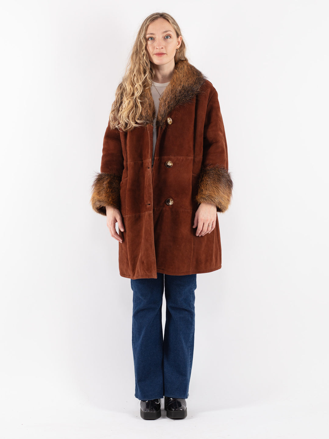 Vintage 70's Women Sheepskin Coat in Brown