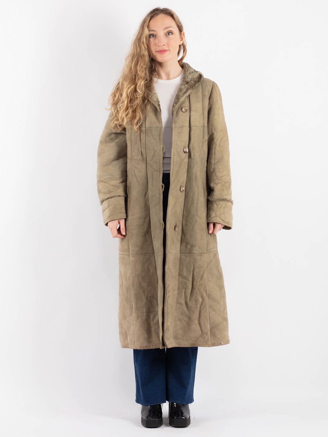 Vintage 70's Women Sheepskin Coat in BeigeV9159