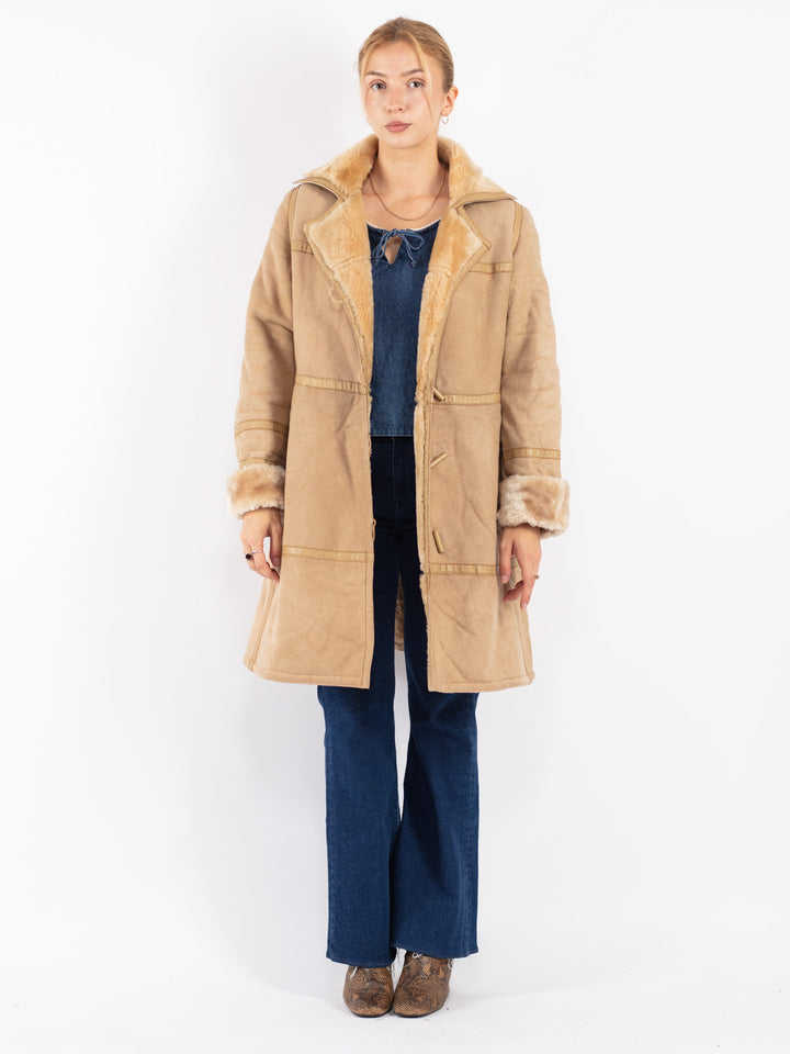 Vintage 70's Women Sheepskin Coat in Beige