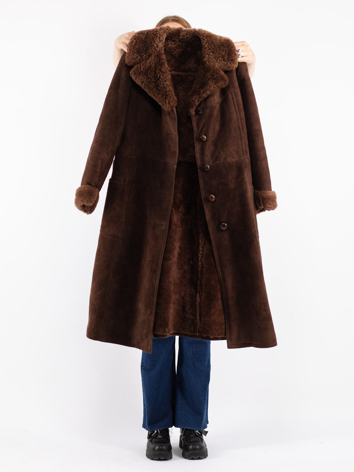 Vintage 70's Women Sheepskin Coat in Brown