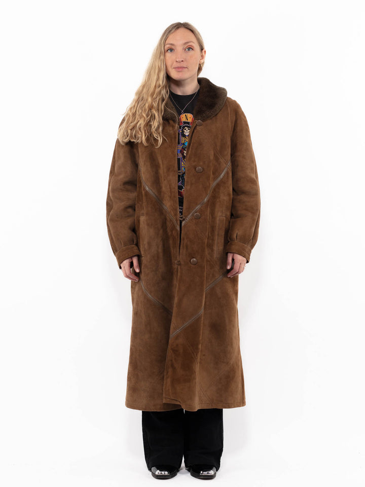 Vintage 70's Women Sheepskin Coat in BrownA0922
