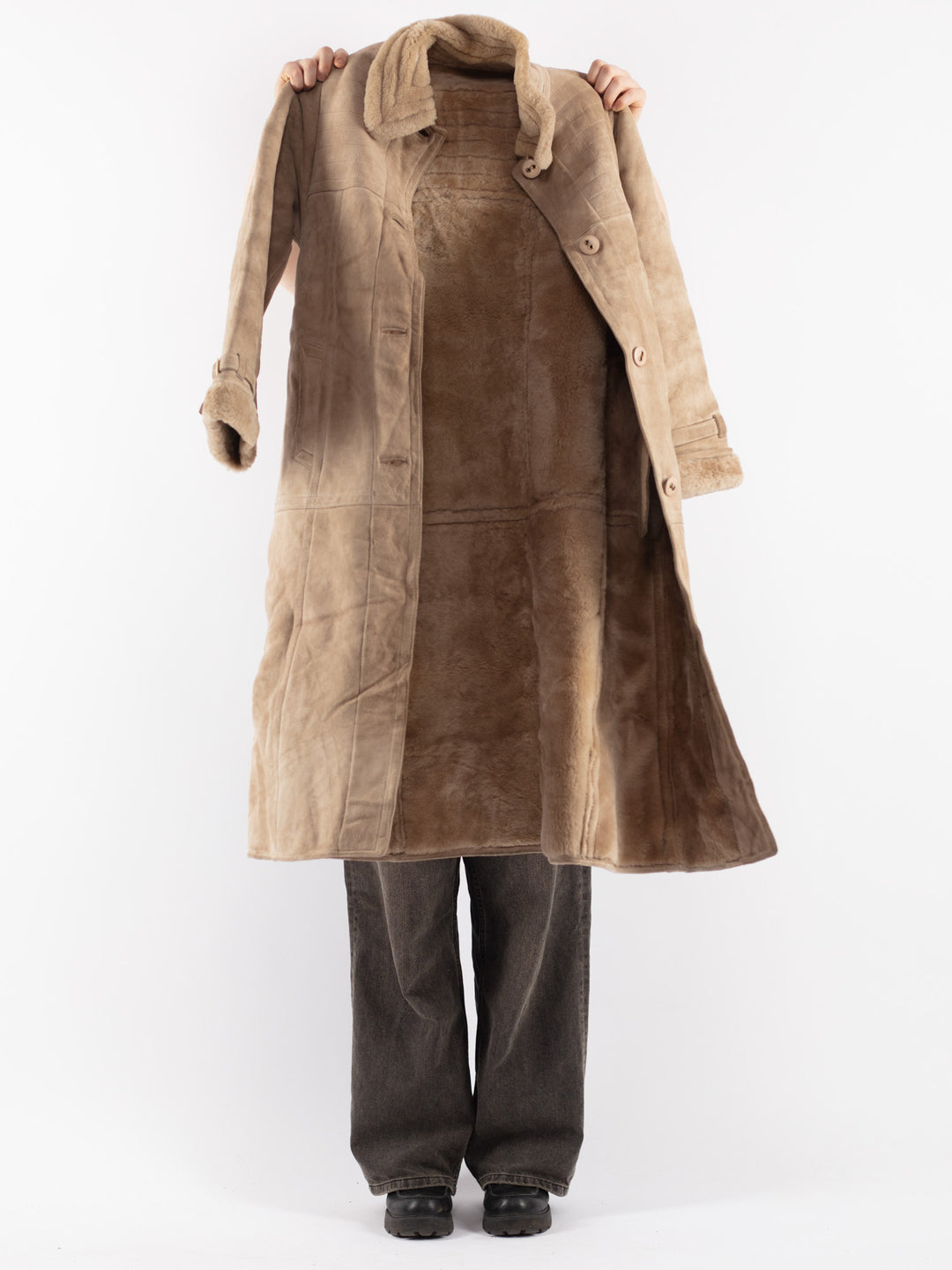 Vintage 70's Women Sheepskin Coat in Beige