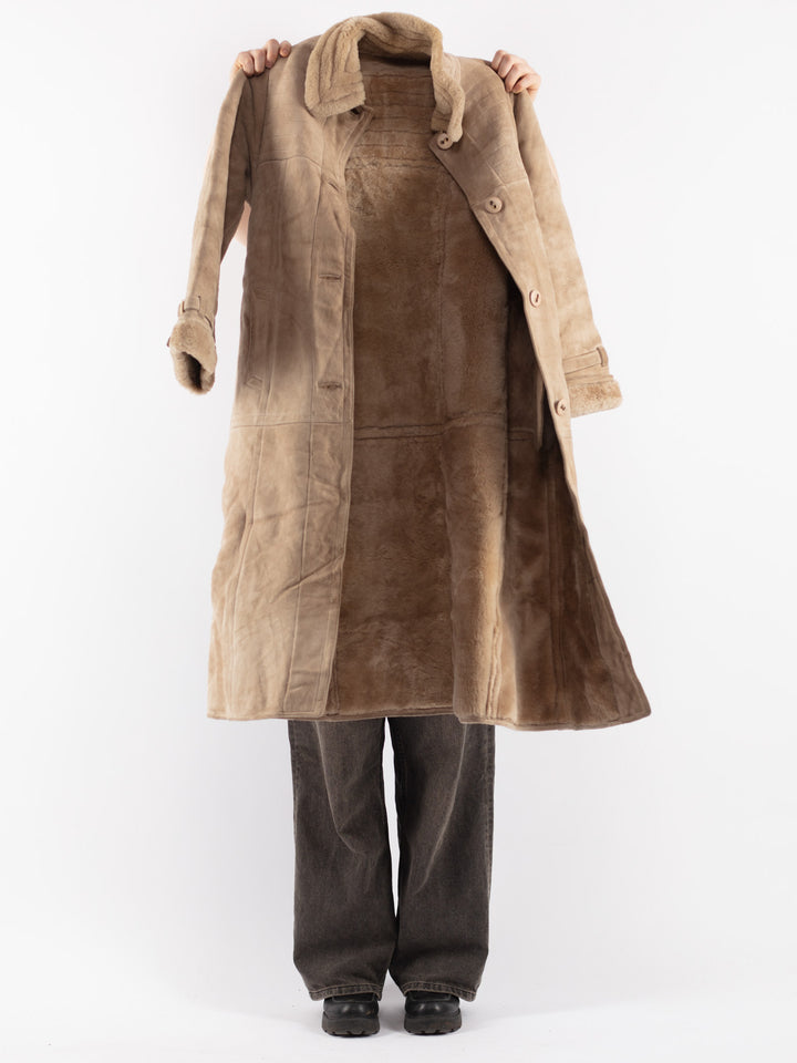 Vintage 70's Women Sheepskin Coat in Beige