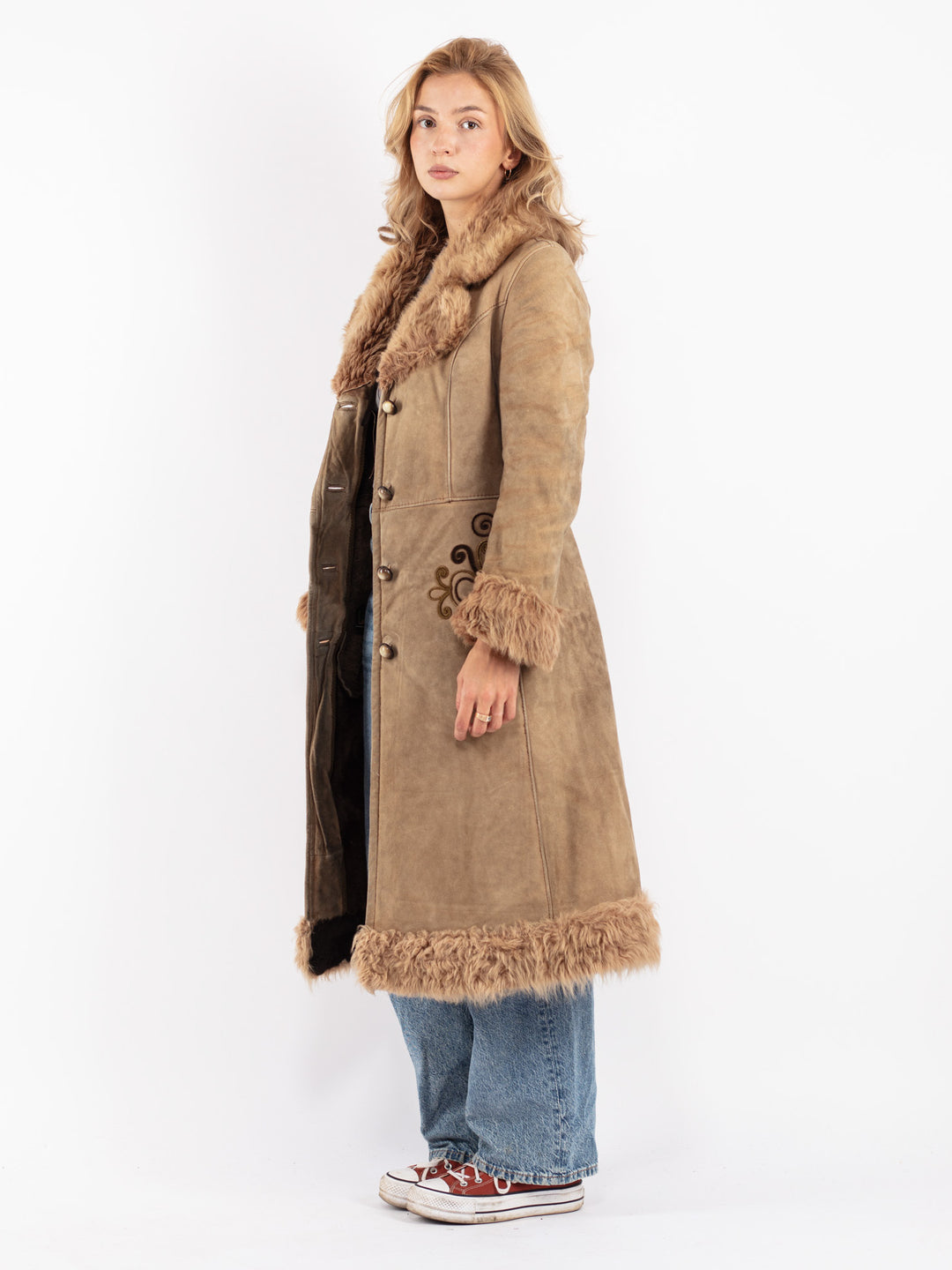 Vintage 70's Women Sheepskin Coat in Beige