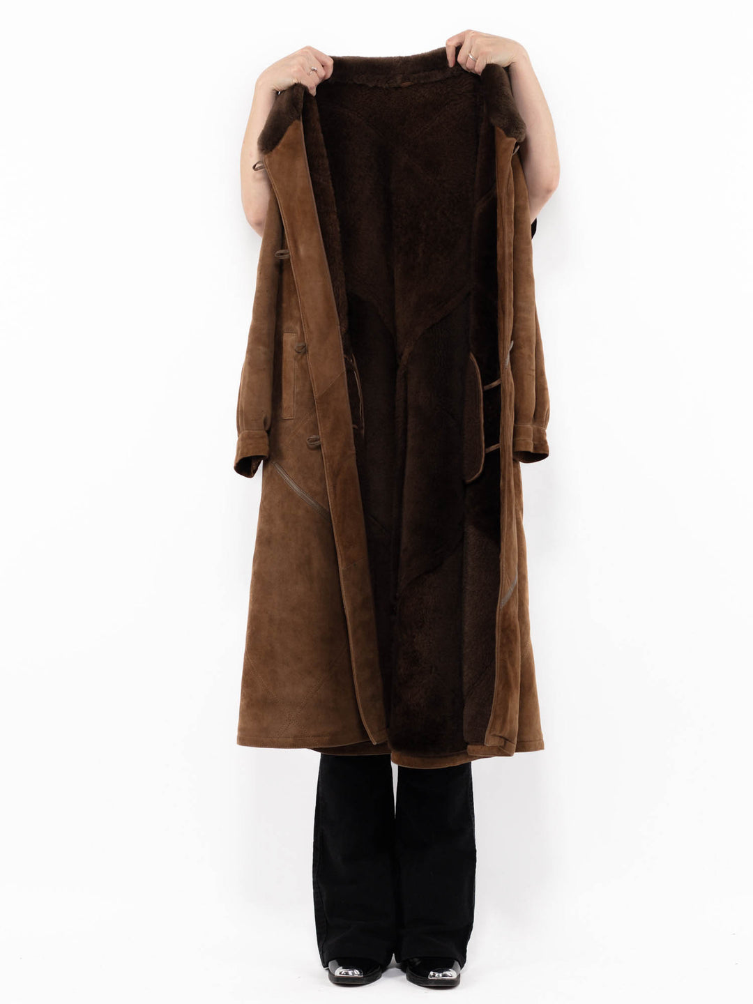 Vintage 70's Women Sheepskin Coat in BrownA0922
