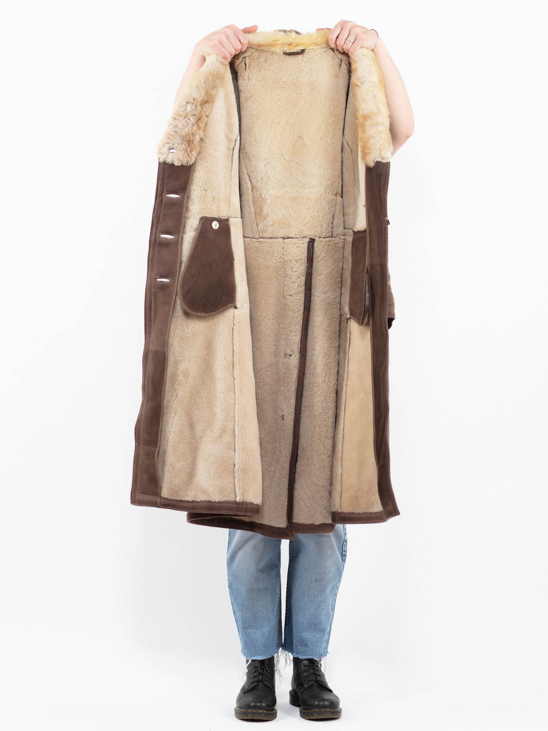 Vintage 70's Women Sheepskin Coat in BrownA0295