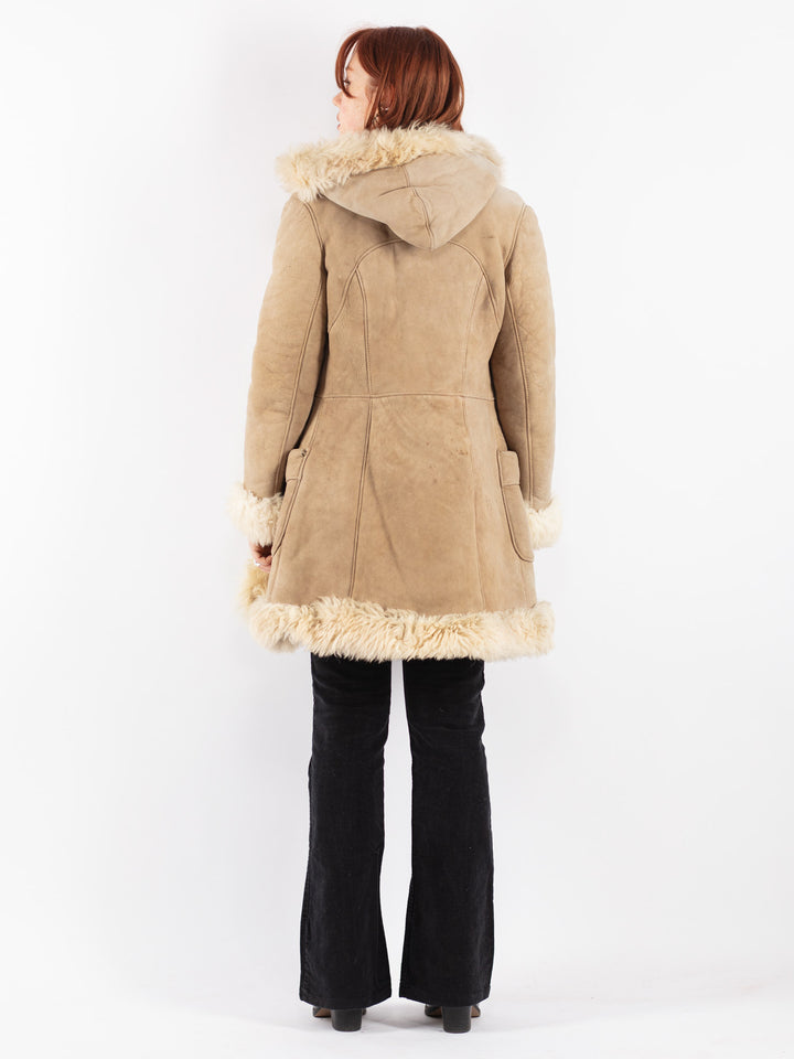 Vintage 70's Women Sheepskin Coat in Beige