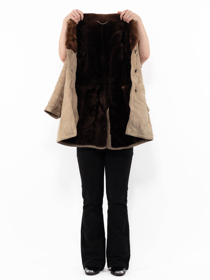 Vintage 70's Women Sheepskin Coat in BeigeA0923