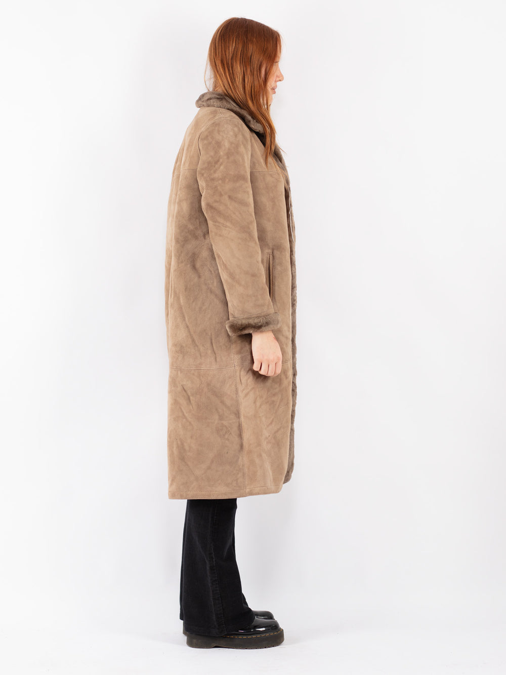 Vintage 70's Women Sheepskin Coat in Beige